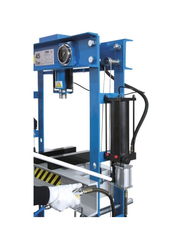 Presse hydraulique manuelle et pneumatique d'atelier 45 tonnes fervi p001/45