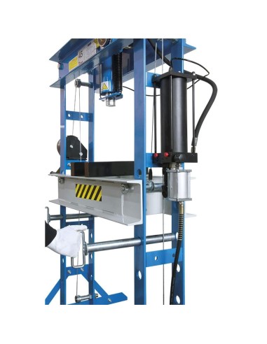 Presse hydraulique manuelle et pneumatique d'atelier 45 tonnes fervi p001/45