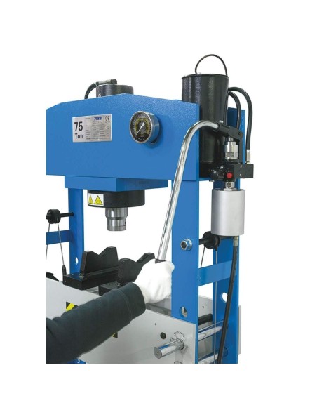 Presse hydraulique manuelle et pneumatique d'atelier 75 tonnes fervi p001/75