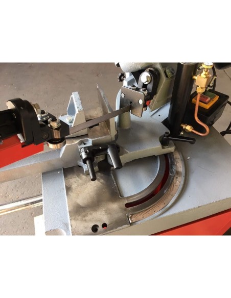 230V SCIE A RUBAN POUR MÉTAL AVEC BASE HOLZMANN BS128HDR