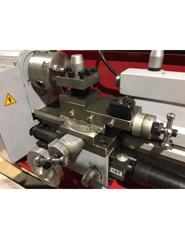 5 - Tour à métaux d'étabil 300 mm avec variateur Holzmann ed300eco