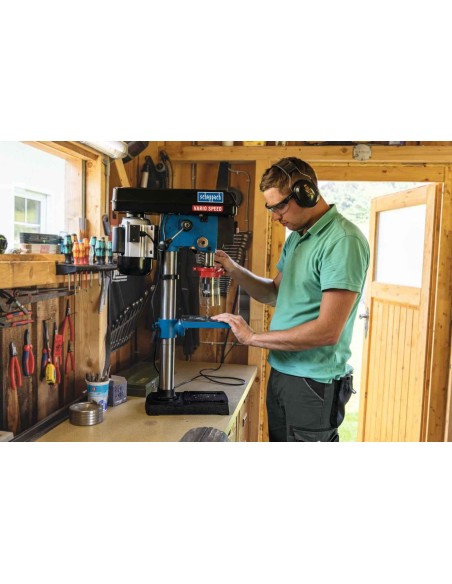 Perceuse à colonne avec laser 550w vitesse variable Scheppach dp19vario