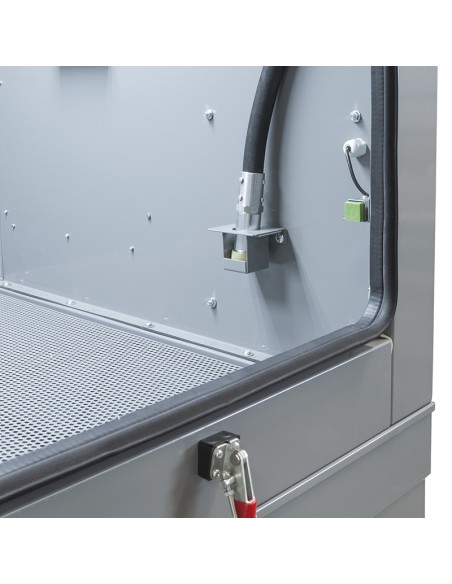 4 - Sableuse a pression avec filtre hepa et separateur de poussiere 230v fervi 0615